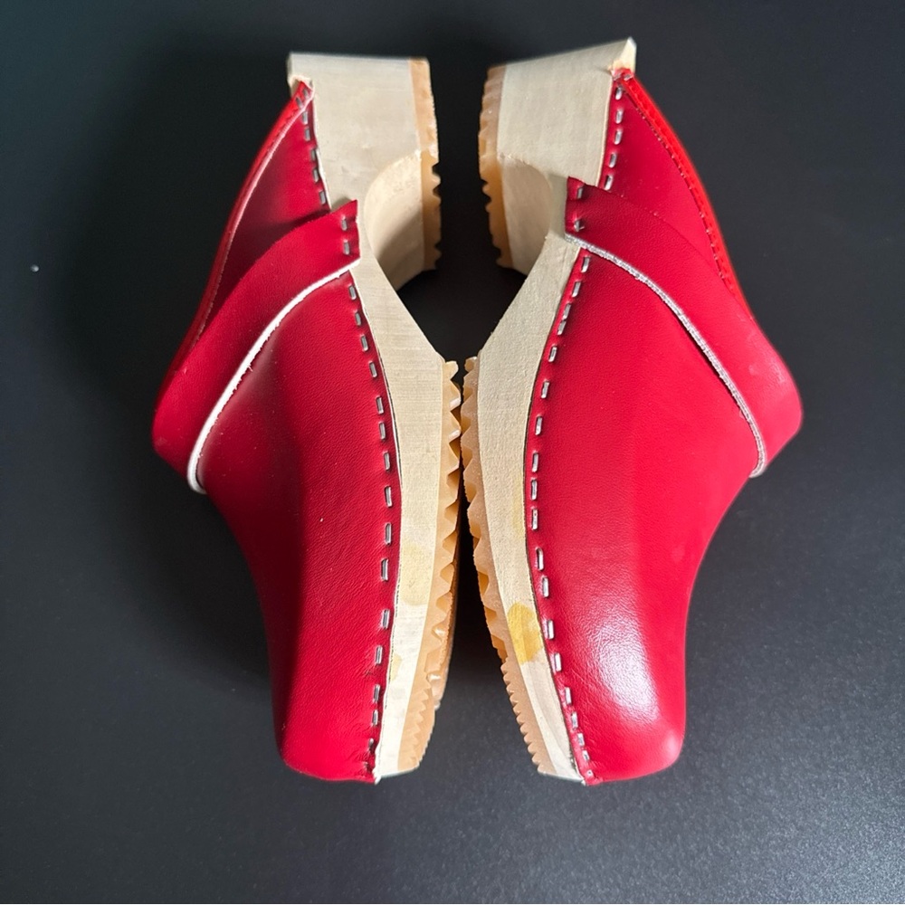 Red Clogs - Picture 5 of 13